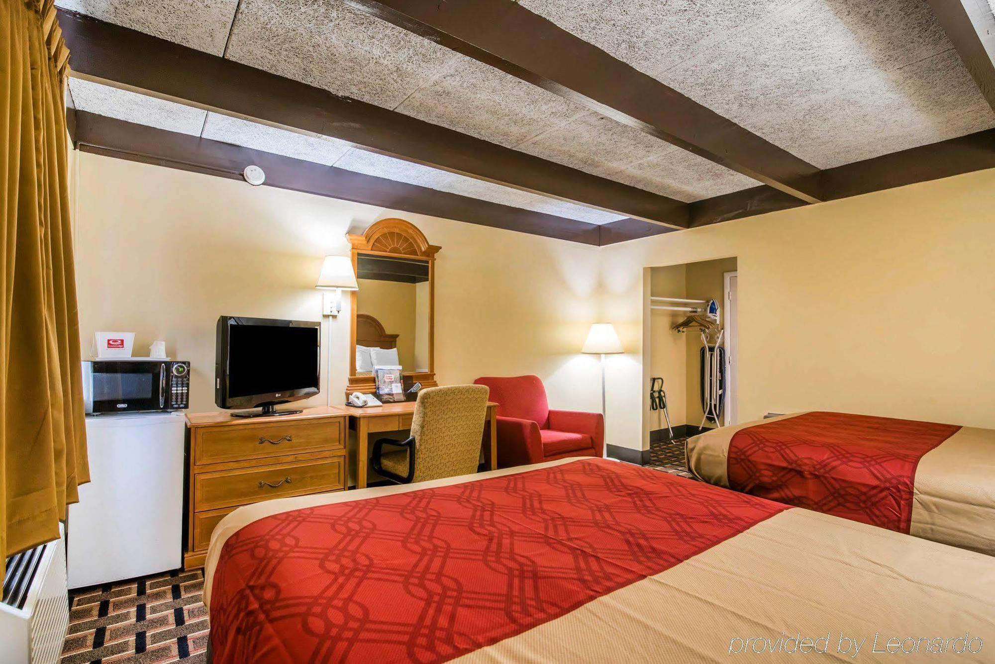 Econo Lodge 뉴팔츠 외부 사진