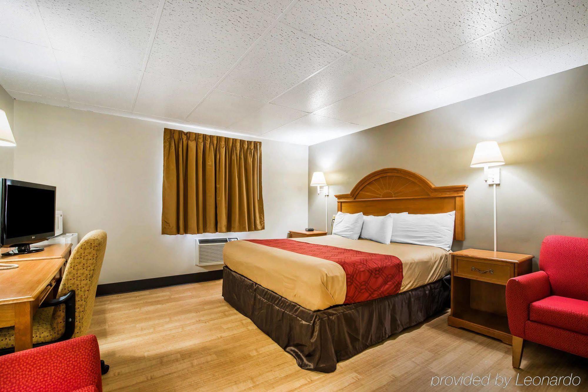 Econo Lodge 뉴팔츠 외부 사진