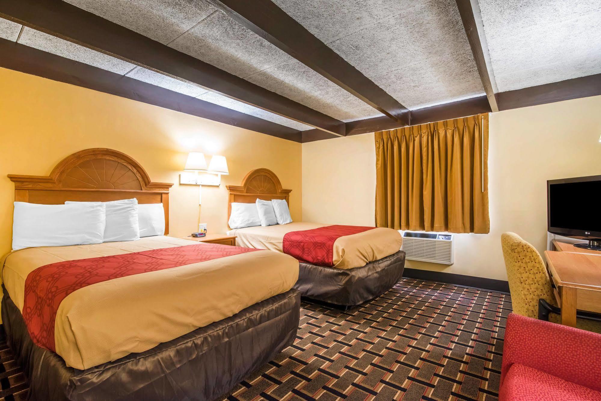Econo Lodge 뉴팔츠 외부 사진