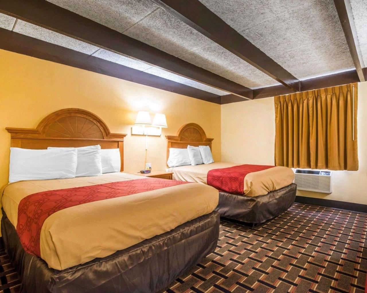 Econo Lodge 뉴팔츠 외부 사진