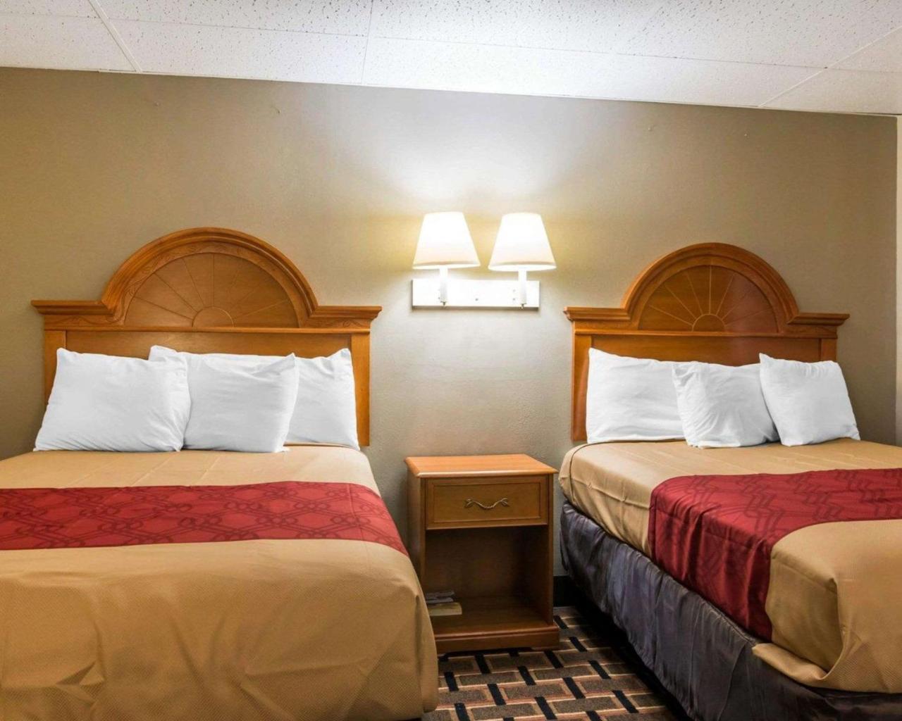Econo Lodge 뉴팔츠 외부 사진