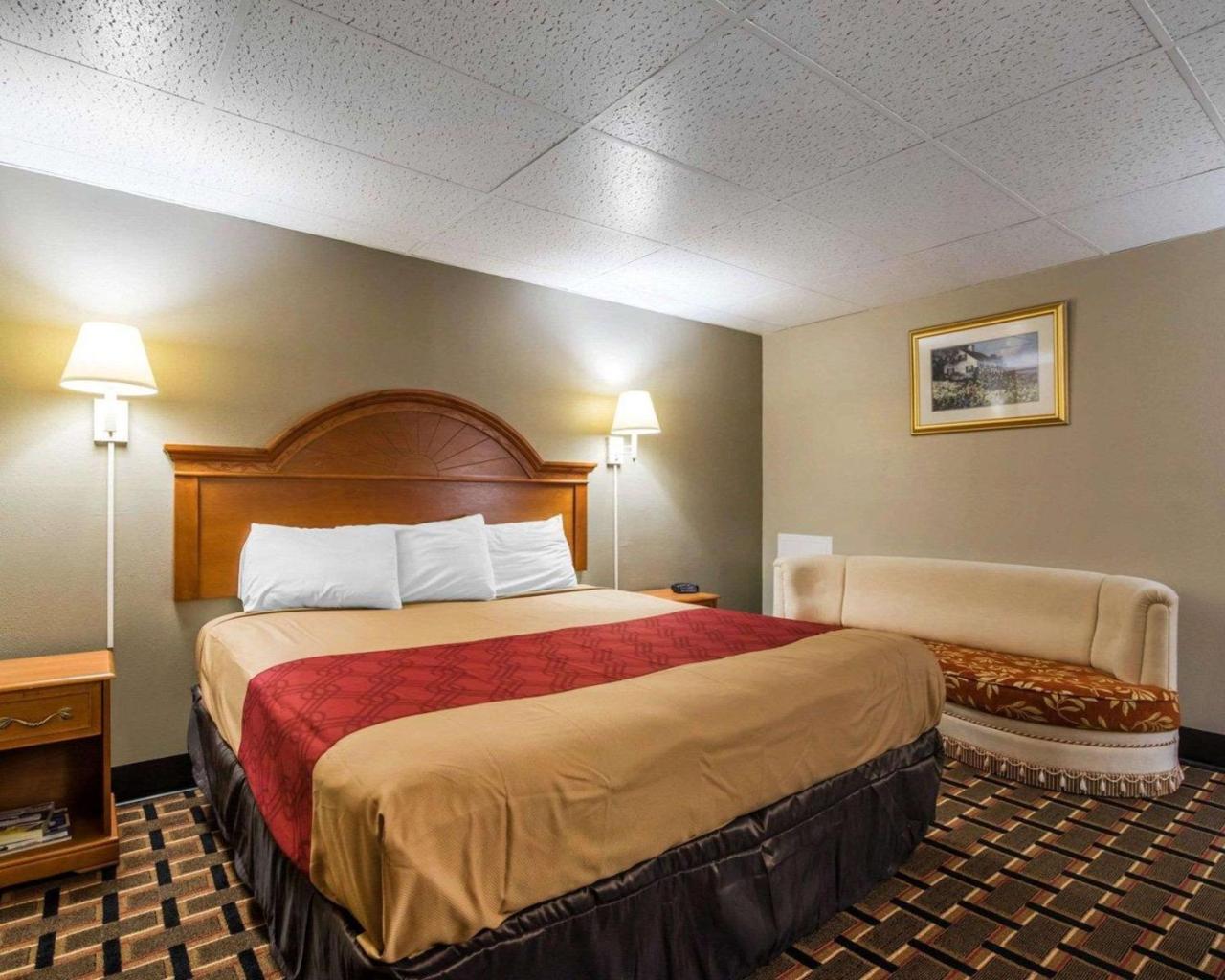 Econo Lodge 뉴팔츠 외부 사진