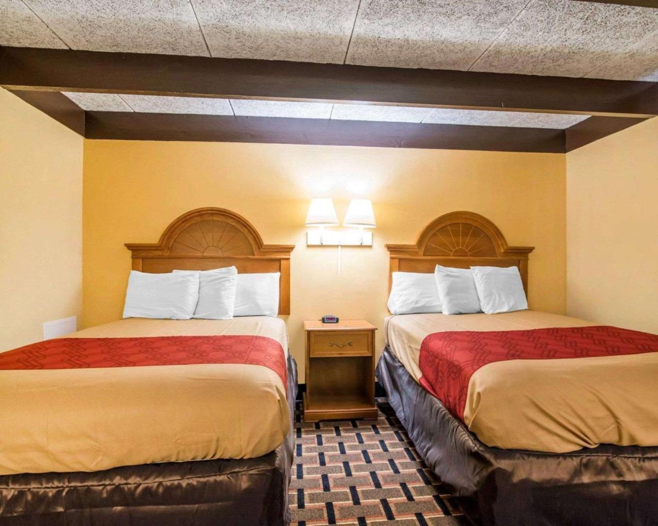 Econo Lodge 뉴팔츠 외부 사진