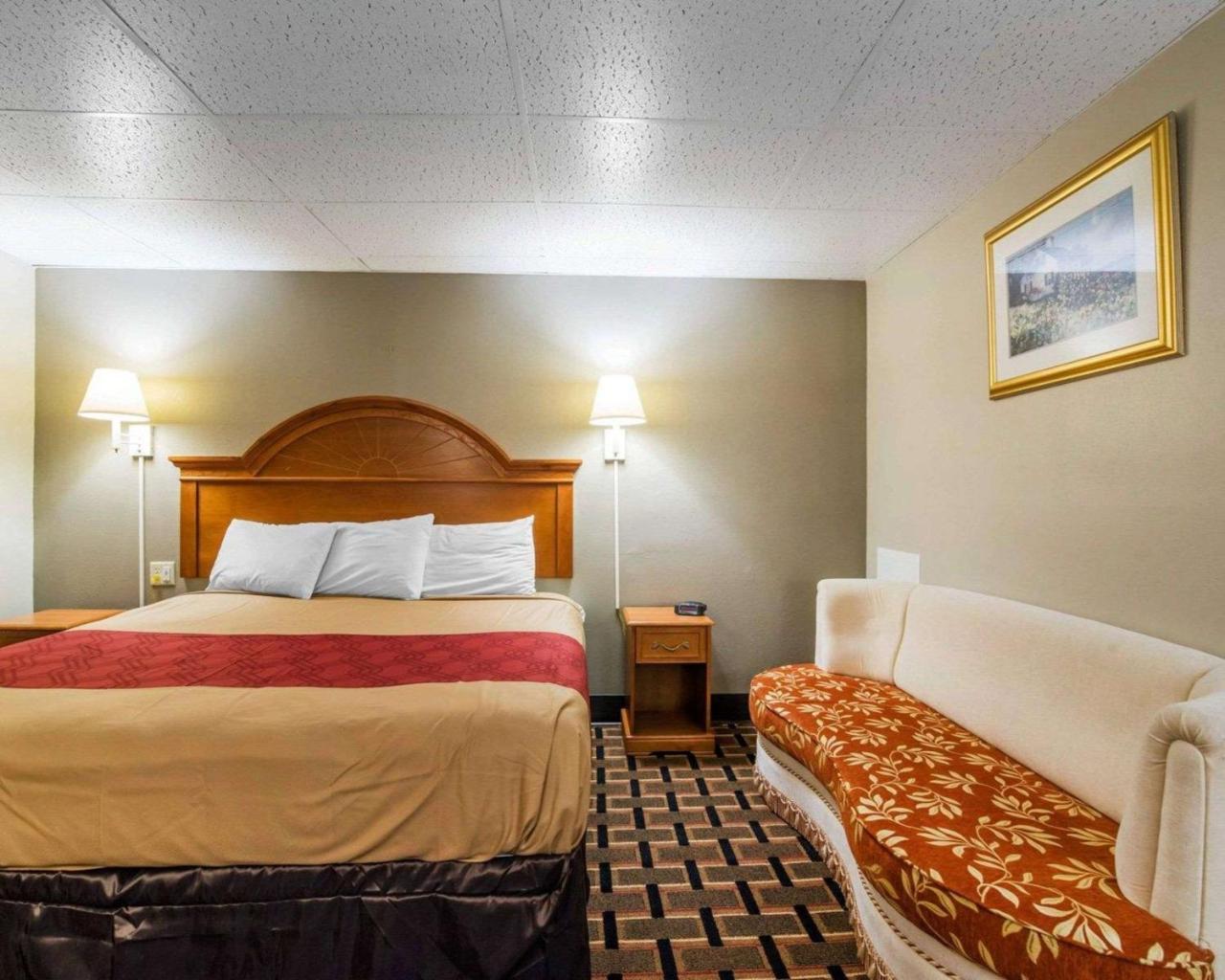 Econo Lodge 뉴팔츠 외부 사진